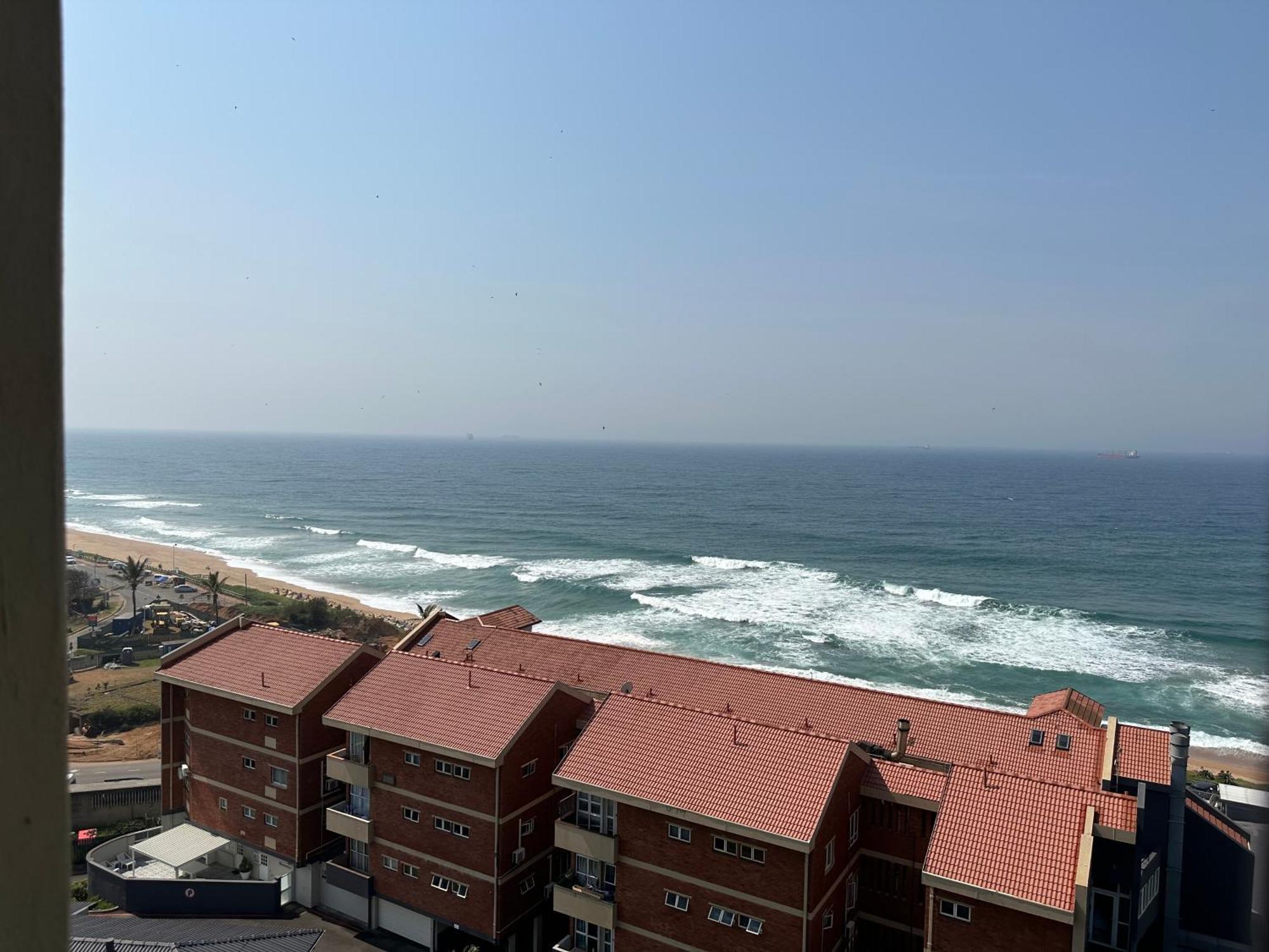Umdloti Holiday Resort Apartment 514 - Amazing Breaker & Ocean Views Экстерьер фото